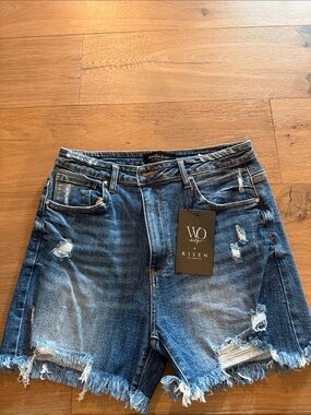 Risen by Wild Oak Boutique Women’s Denim Cutoff Shorts - Dark Blue